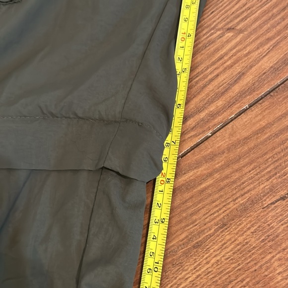 Men's Olive Green Cargo Pants - Picture 4 of 11